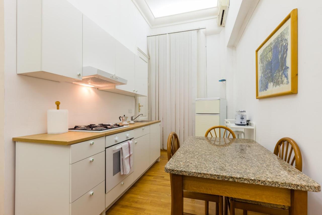 Apartament A Due Passi Dal Lungomare Di Mergellina By Wonderful Italy Neapol Zewnętrze zdjęcie